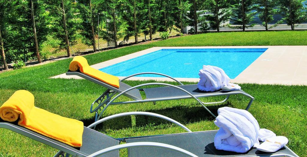Hotel Quinta Da Cruz & Spa Oliveira  Exterior photo